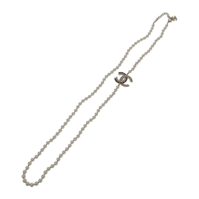 CHANEL  Necklace gold metal/leather Women