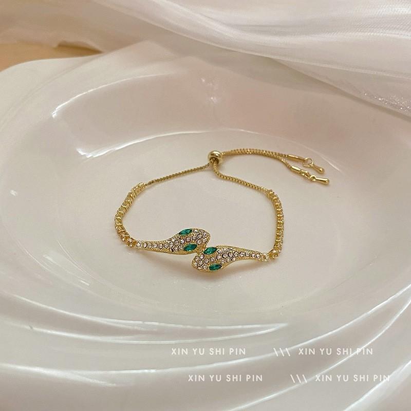 Temperament Luxury Shiny Green-eyed Spirit Snake Star Flowers Zircon Bracelet for Women Trendy Exquisite Jewelry Accessory Gifts
