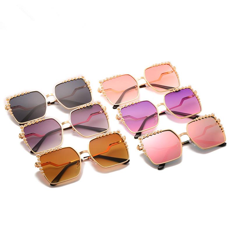 Oversized Square Sun Glasses Ladies New Luxury Pearl Sunglasses Women Brand Designer Fashion Shades Big Frame Eyewear