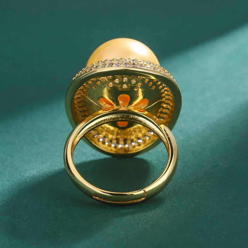 Ladies' Nanyang Philippine Sea Gold Pearl Ring With Pigeon Egg Set Full Adjustable Vintage
