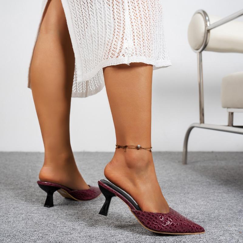 Women's Spring and Summer New Pointed Sandals Lazy Slippers Fashion Baotou Half Slippers High Heel Versatile