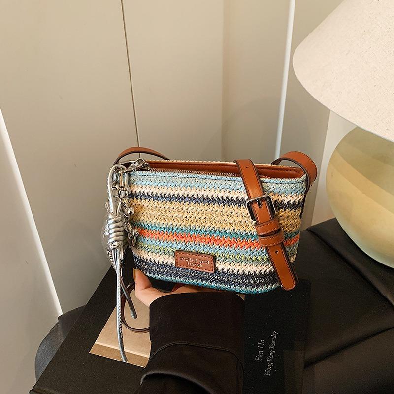 Fashion Color Red Woven Bucket Bag Women's Summer New Simple Casual Straw Bag Niche Messenger Bag