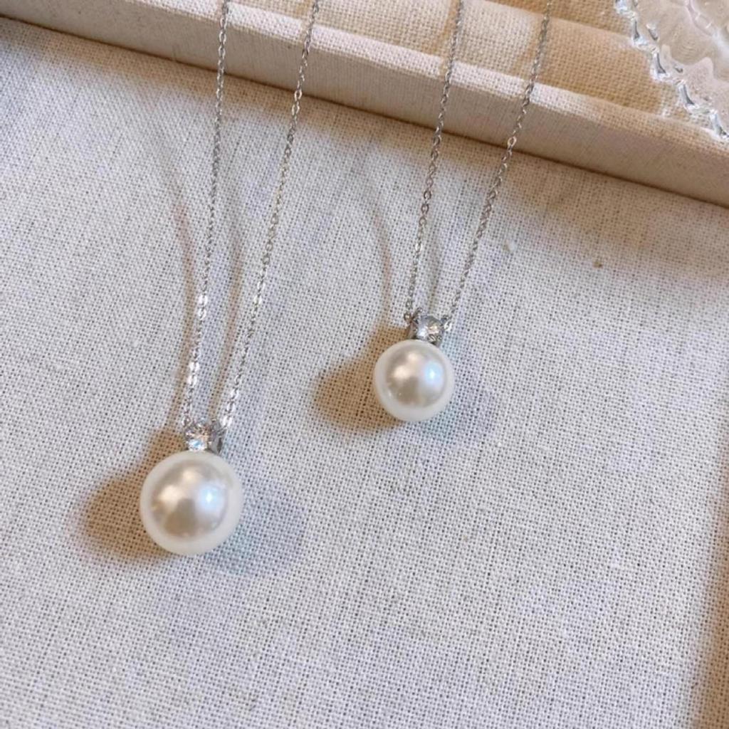 Regal Pearl & Diamond Pendant Necklace - Princess Diana Inspired 2024 Collection for Women