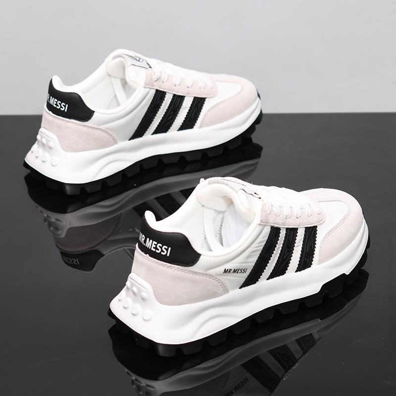 Sommar andningsbara Forrest Gump skor bekväma och enkla låga skor förhöjda låga sneakers MY