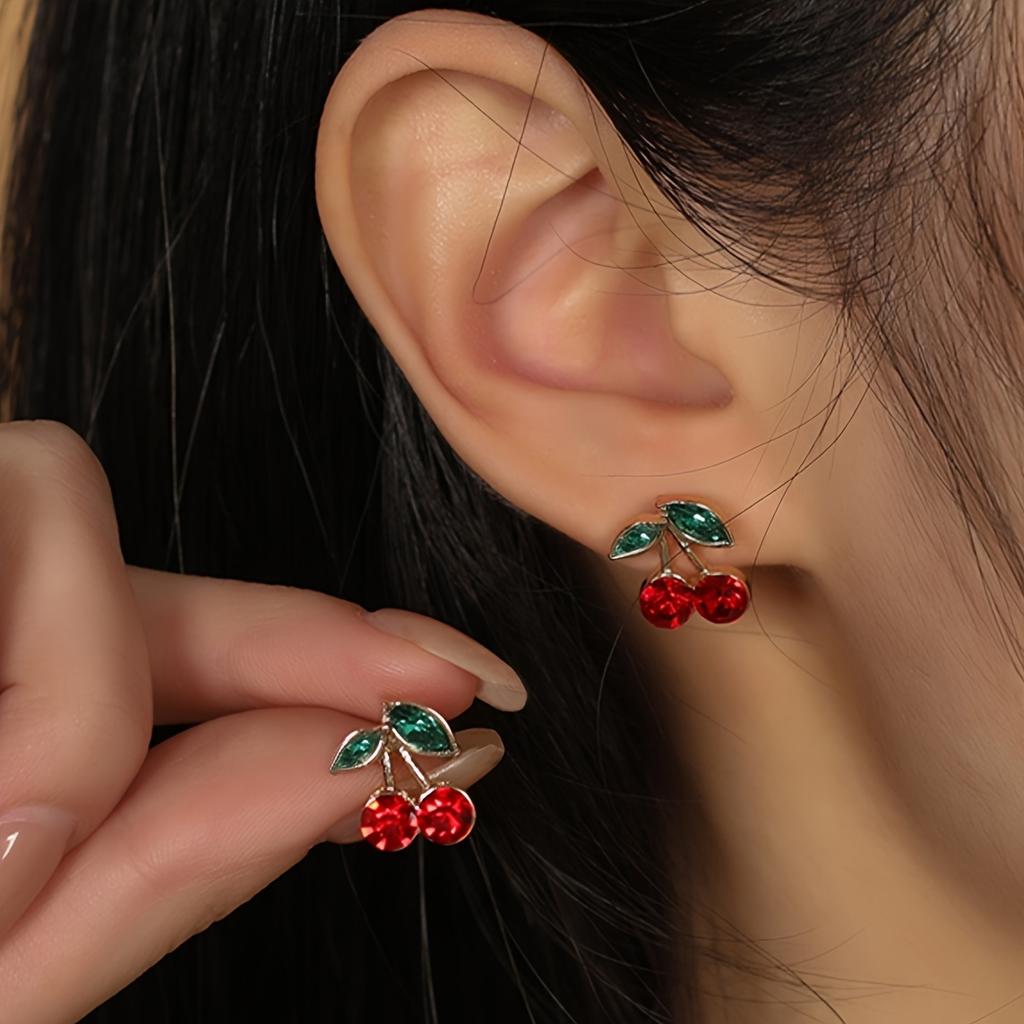 A Pair of Elegant Cherry Earrings, Inlaid with Sparkling Stone Decoration, Zinc Alloy Material, Suitable for Women's Fashion Wear