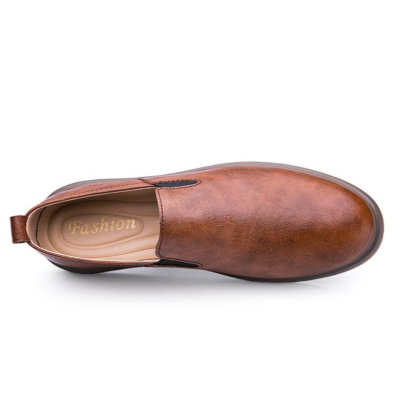 Autumn Men's Burnished Casual Slip-On Shoes - Breathable, Lightweight, Flat Board Shoes for Daily Wear