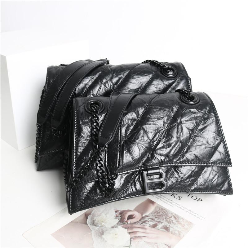 Erste Schicht Rindsleder Damen Tasche 2025 neue Origami Textur Handgriff Kette Sanduhr Tasche Schulter Umhängetasche