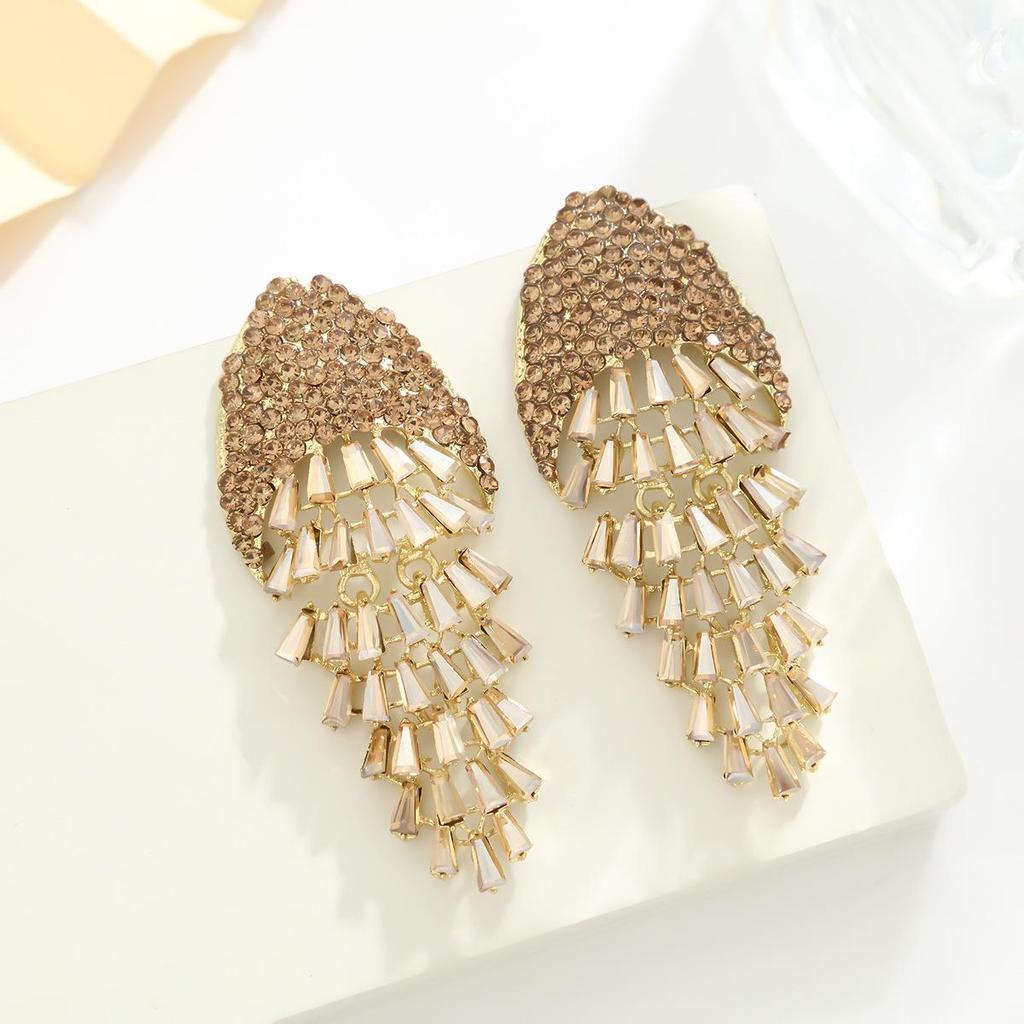 Exaggerated French Insouciant Style Earrings: High-End Fashion for Masquerade Parties