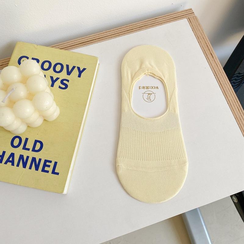 Solid Color Basic Vertical Strip Silicone Non-Slip Invisible Socks College Style Cotton Socks Versatile Comfortable Socks Thin