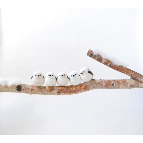 Hamanaka Amigurumi Kit Shimaenaga Amigurumi (using Hamanaka mohair) Can make 2 figures Size approx. Width 4.5cm x Height 6cm H320-003-035