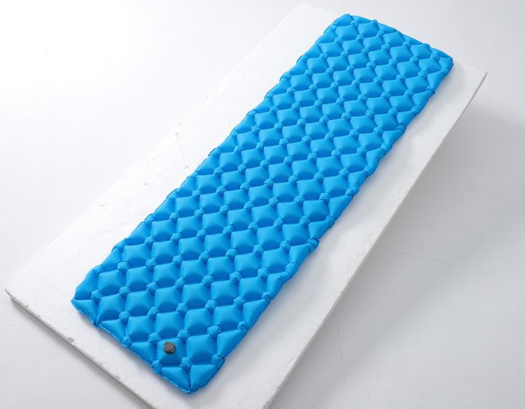 TPU Inflatable Foot-Pumped Camping Pad: Lightweight Outdoor Air Mattress, Moisture-Proof for Mountaineering and Naps