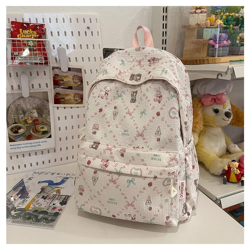 

Cute and lightweight printed bear backpack versatile junior high school student simple schoolbag spring outing casual sweet shoulder bag
