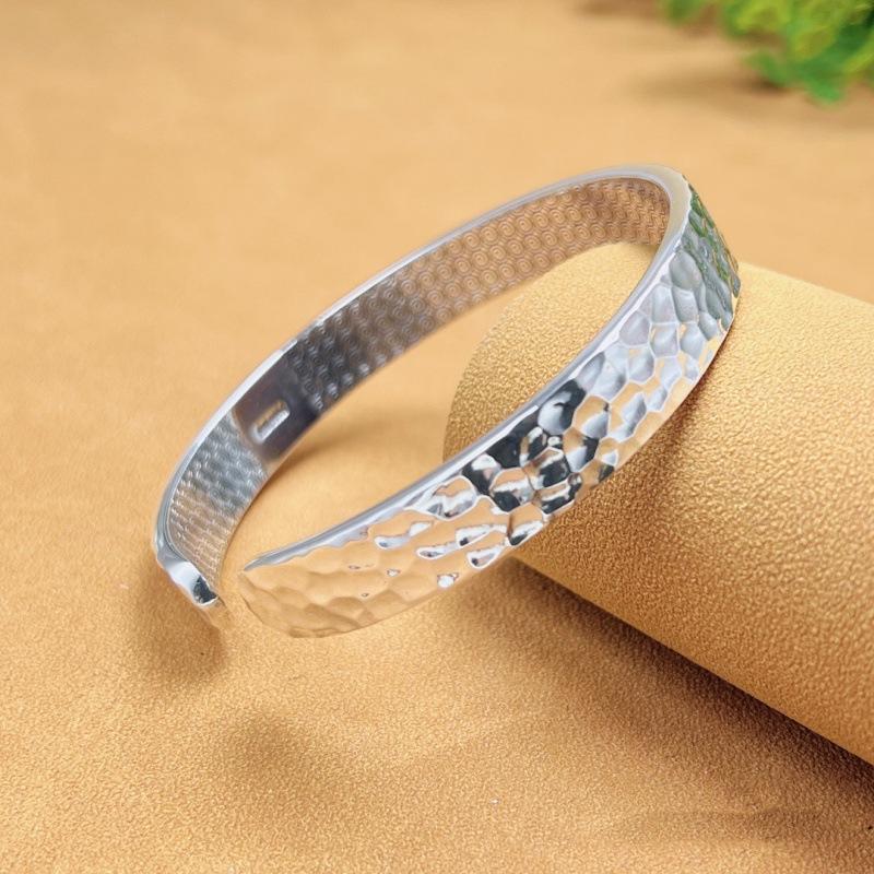 Zuyin 999.9 Retro Smooth Handmade Hammer Pattern Solid Bracelet, Zuyin Ethnic Style, Male and Female Personality, Small and Popular Hand