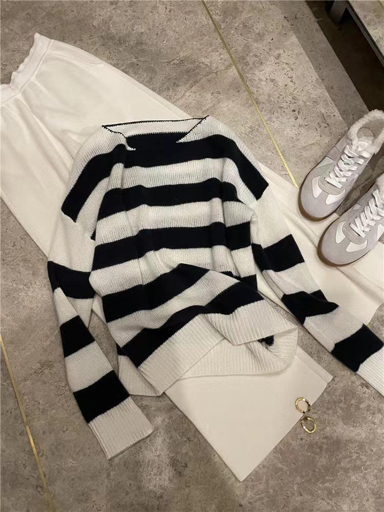 Women's Korean Style Striped Cashmere Round Neck Sweater – Soft, Comfortable, and Loose Fit
