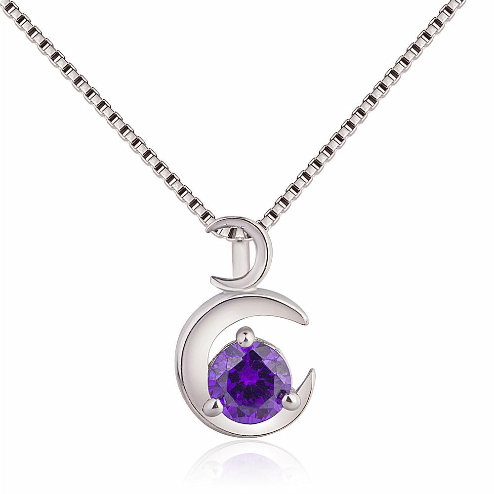 Silver Plated Crescent Moon & Heart Pendant Necklace for Women - Korean Style Fashion Accessory