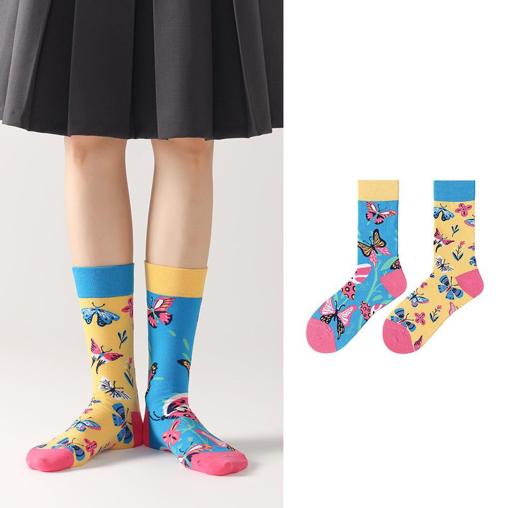 Original Asymmetrische Cartoon Hip Hop Baumwollsocken für Paare - Wadenhoch Mandarinenente Stil für Damen und Herren