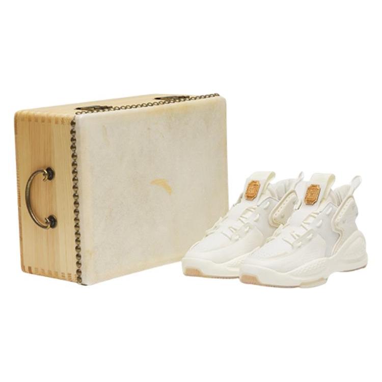 

Новые кроссовки Anta Bastard Solo River Luo Drum с противоскользящей и износостойкой дышащей низкой посадкой для скейтбординга, мужские, бело-желтые 112238080S-1 43