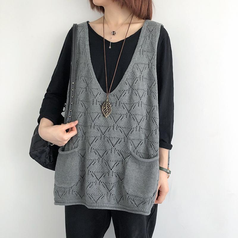 Knitted Vest Women's V-neck Hollow Thin Sweater Solid Color Casual Knitted Pullover Sleeveless Top Large Pocket Design Loose Casual Autumn