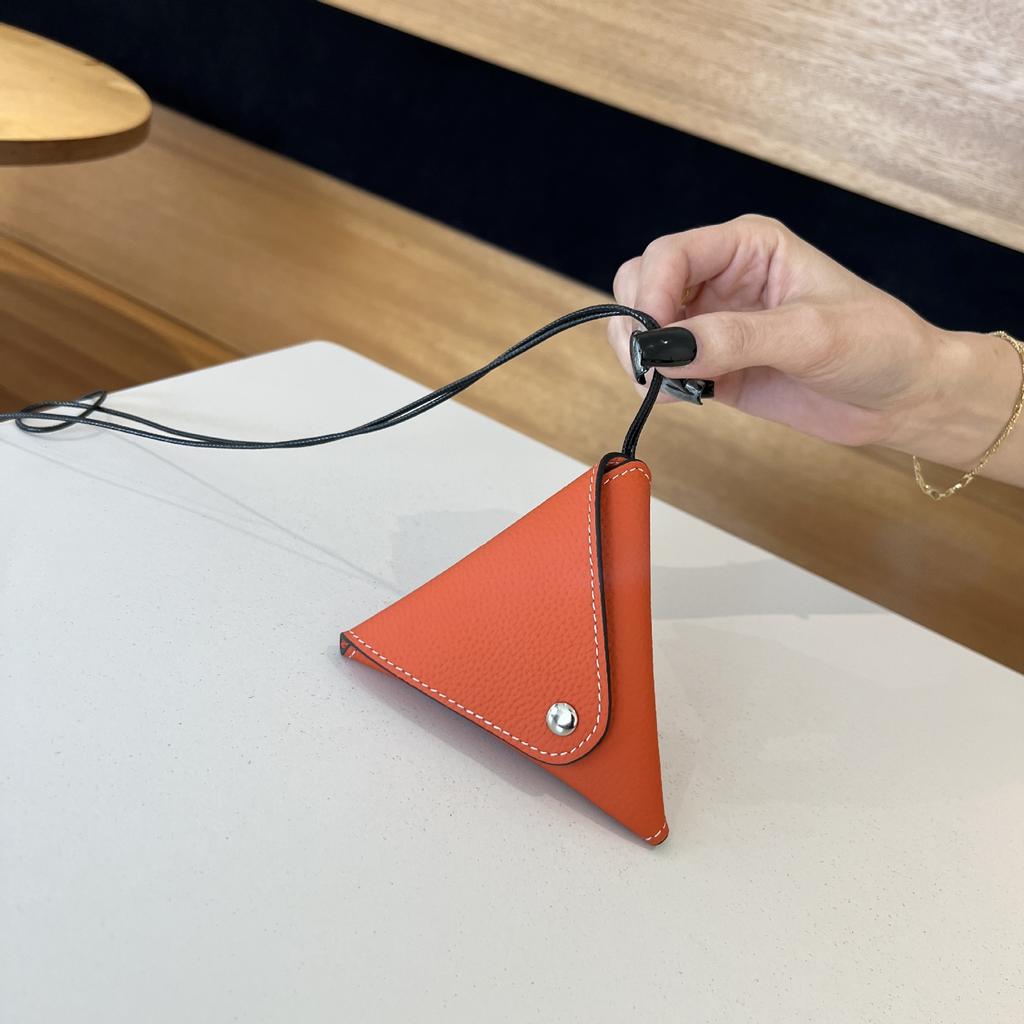 The First Layer Of Cowhide Fashionable Neck Red Envelope Earphone Bag Exquisite Mini Triangular Change Bag Versatile Beautiful Small Waste Bag