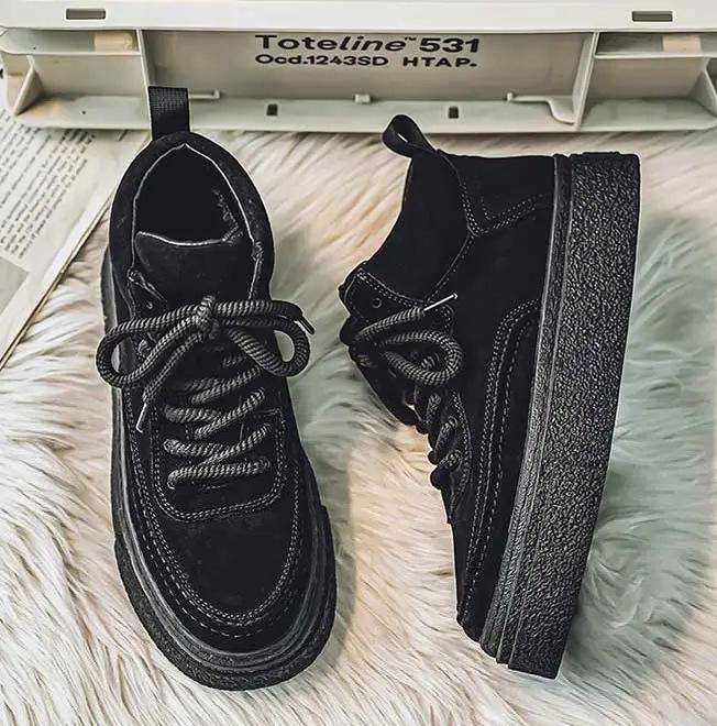 Sapatos masculinos de cano alto inverno preto versátil de cano médio tênis de skate esportivos sola grossa masculinos de inverno veludo quente e à prova de frio sapatos de algodão