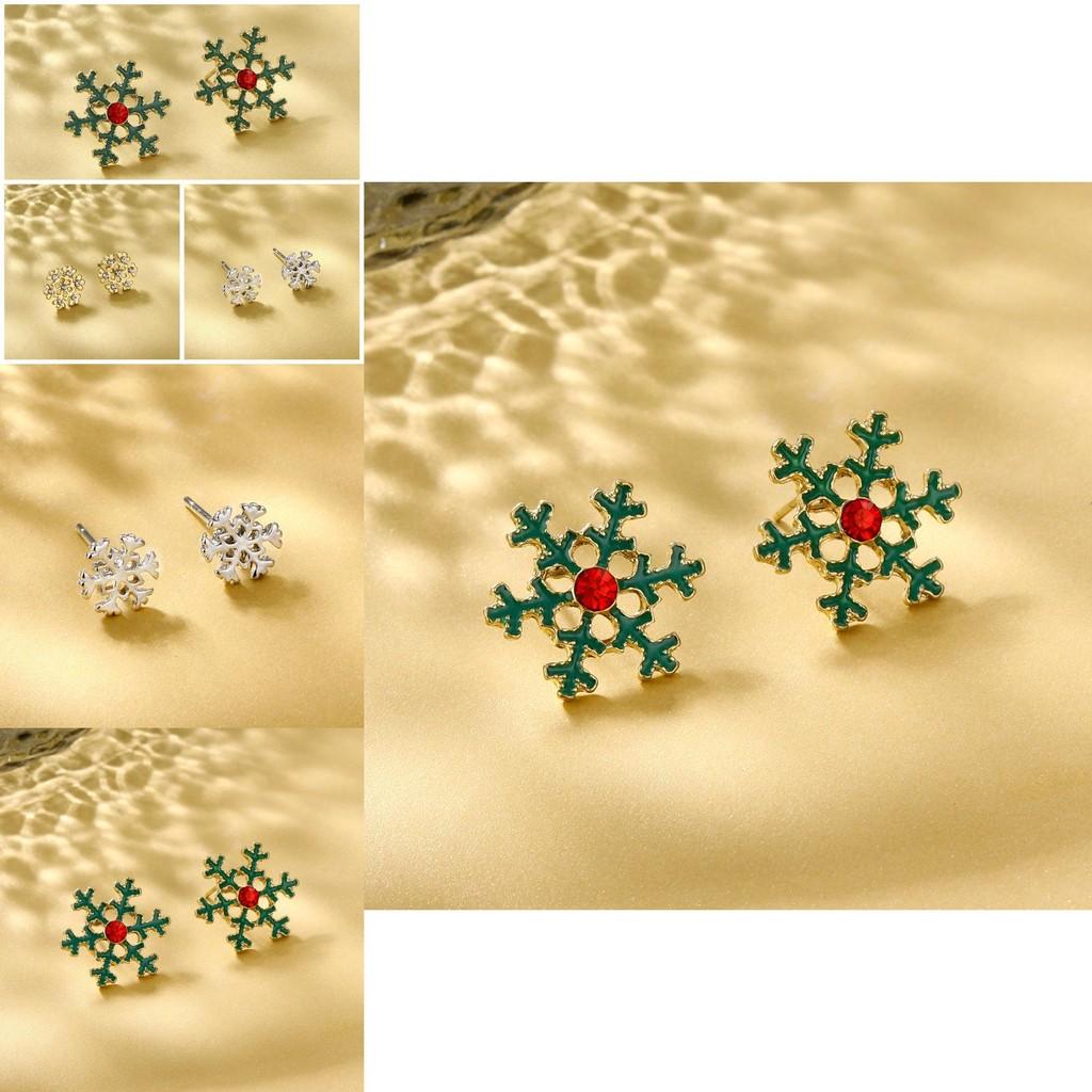 Elegant Snowflake Stud Earrings With Sparkling Gemstones Perfect For Christmas And Beyond
