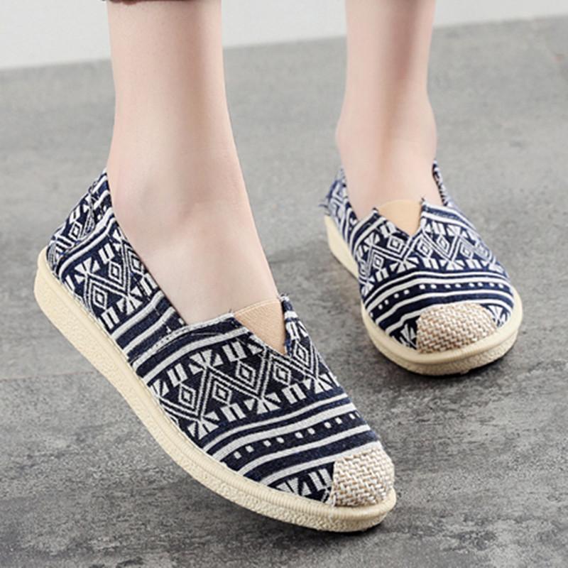 Cloth shoes black white canvas ethnic lazy shoes lightweight Doudou shoes