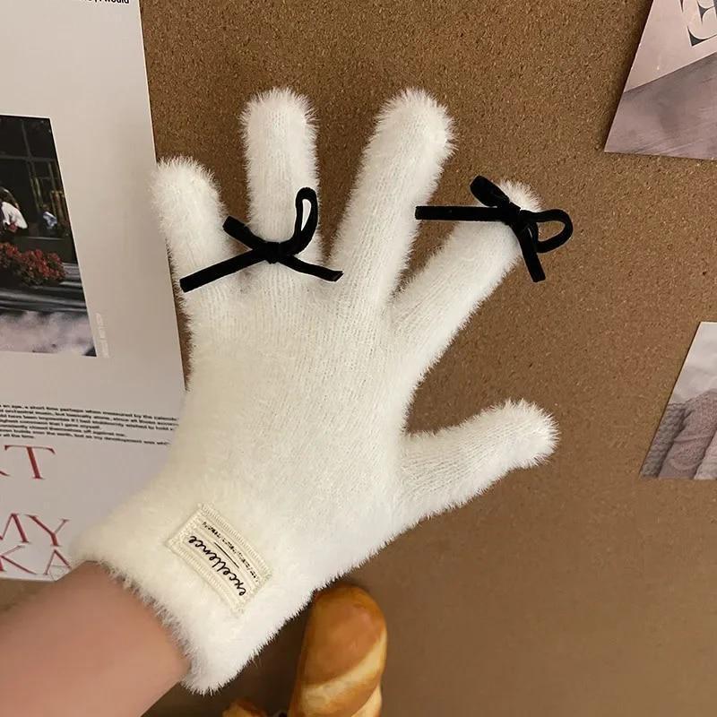 Version Coréenne Gants Tricotés en Laine pour Femmes en Hiver Pelucheux et Épaissis Chaleur pour le Cyclisme Gants Compatibles Écran Tactile Assortis