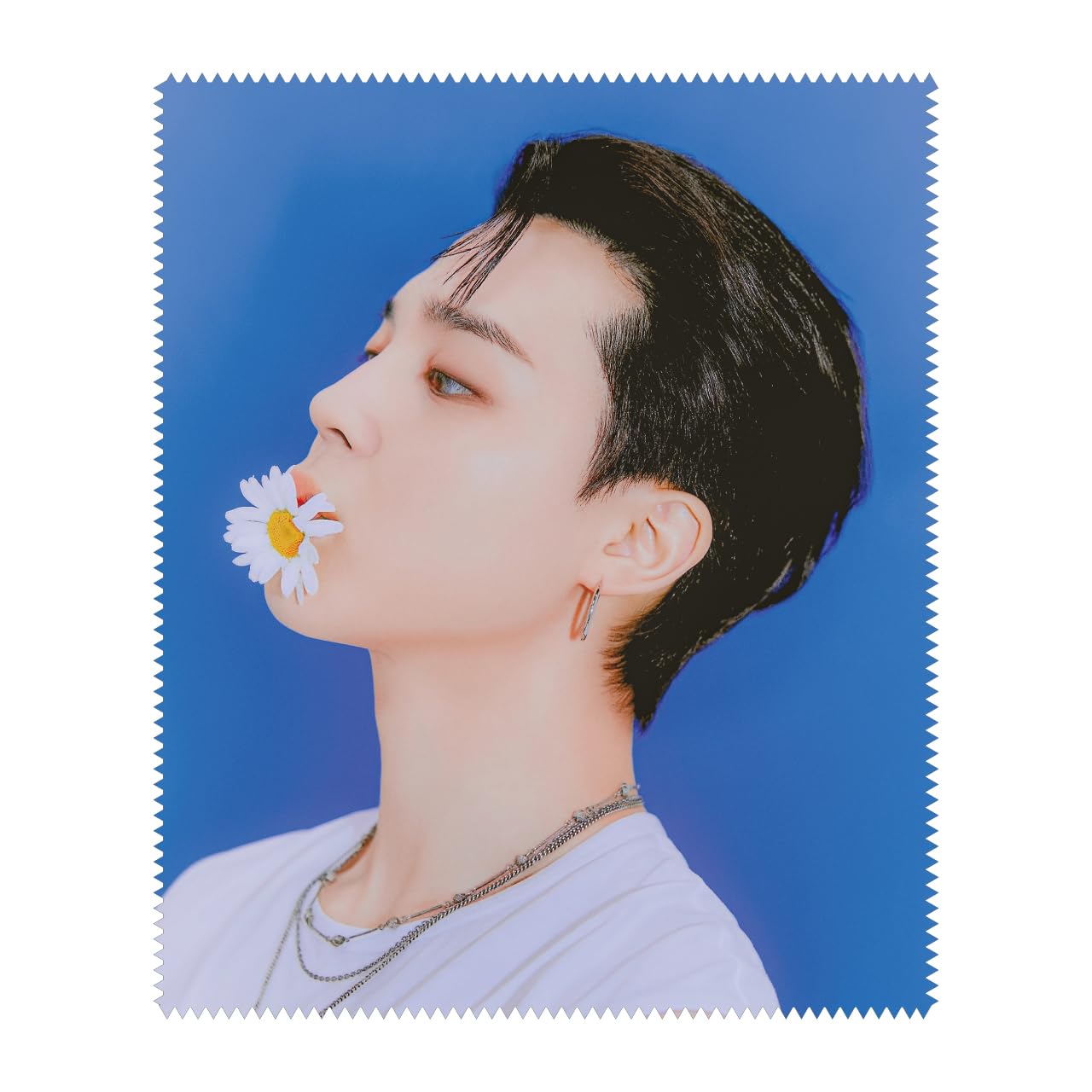 

Чистящая салфетка для очков BTS JIMIN - (ЧИМИН 07)