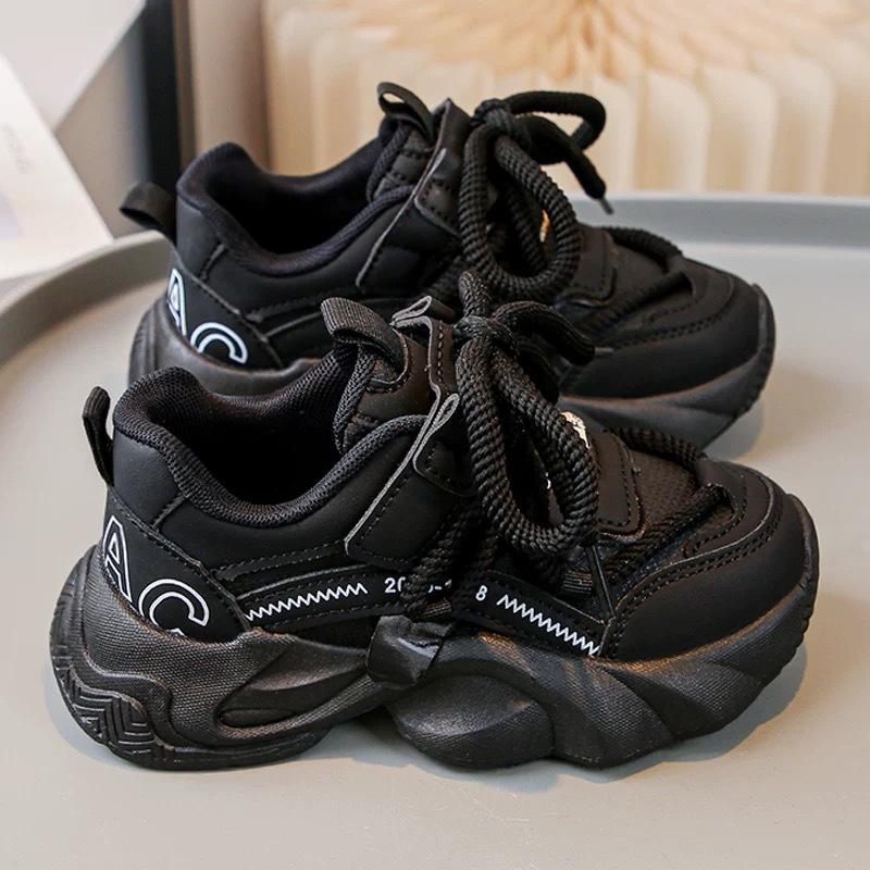 Classmate girl 2025 new spring and autumn children's sports shoes dad shoes girl little white shoes winter velvet