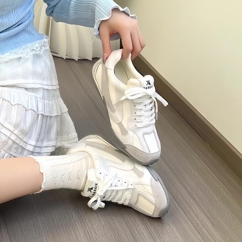 Fashion German Training Sports Shoes 2025 Spring Autumn New Style Lightweight Round Toe Women Flat Shoes Fashion Comfy Soft Sneakers