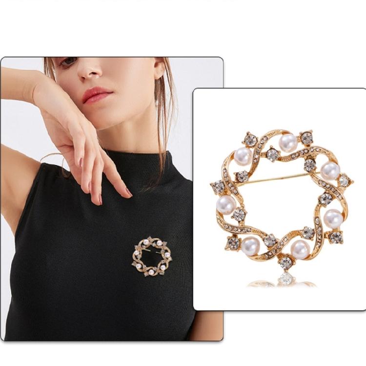 Pearls Wreath Brooch Pins for Women Elegant Badge Breastpin All-Matching Lapel Pins Fashion Badge Pins