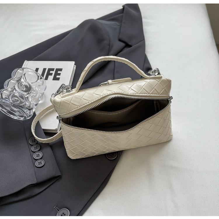 Ielgy Fashionable Woven Bag Hand-Carrying Square Box Lunch Box Bag Portable Shoulder Messenger Bag