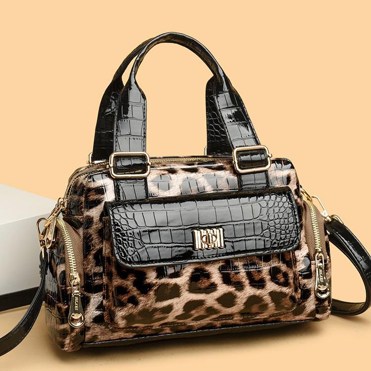 

2025 Trendy Leopard Print Women s Shoulder Handbag - Hot-Selling Fashion Accessory чорний