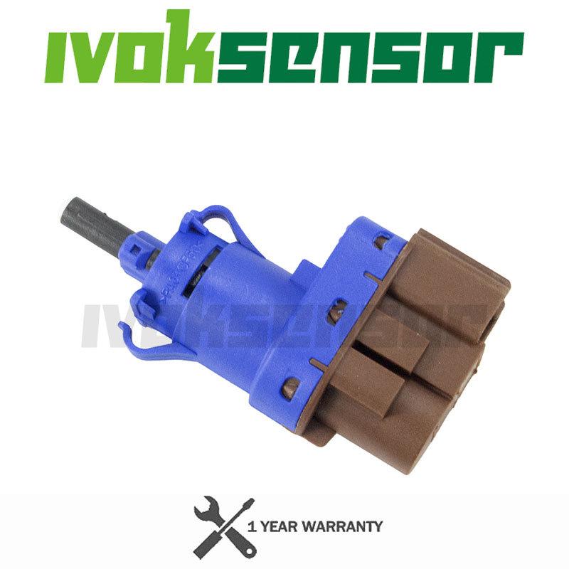 Brake Light Switch For LANCIA Delta Ypsilon FIAT Croma Grande Ducato Bravo Linea Fiorino Qubo Punto ASTON MARTIN Zagato 50520116