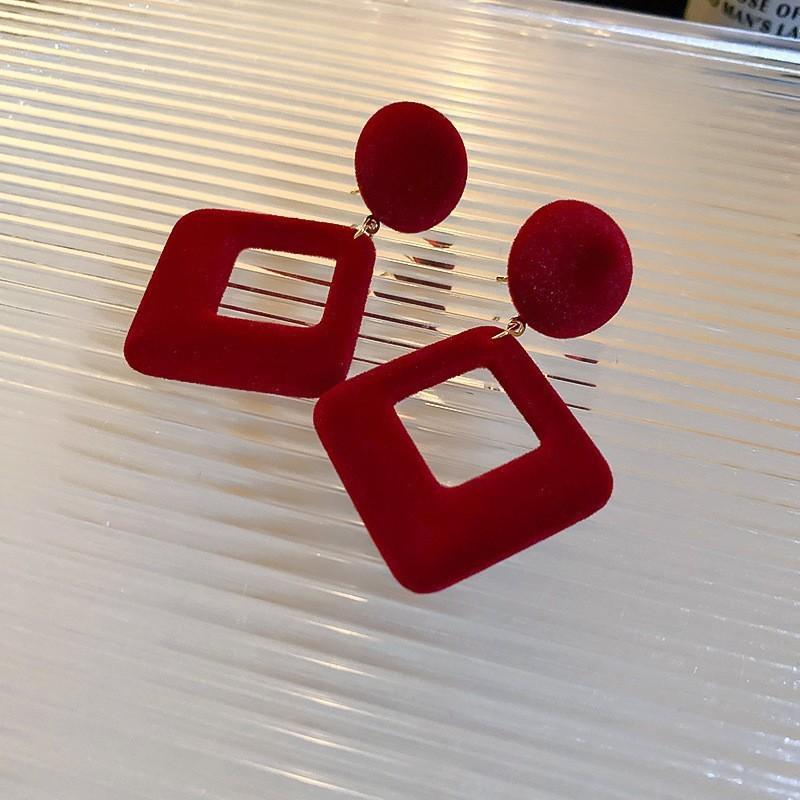 Retro Hong Kong Style Red Flocking Geometric Round Earrings Earrings Fashion Personality Temperament Earrings Women