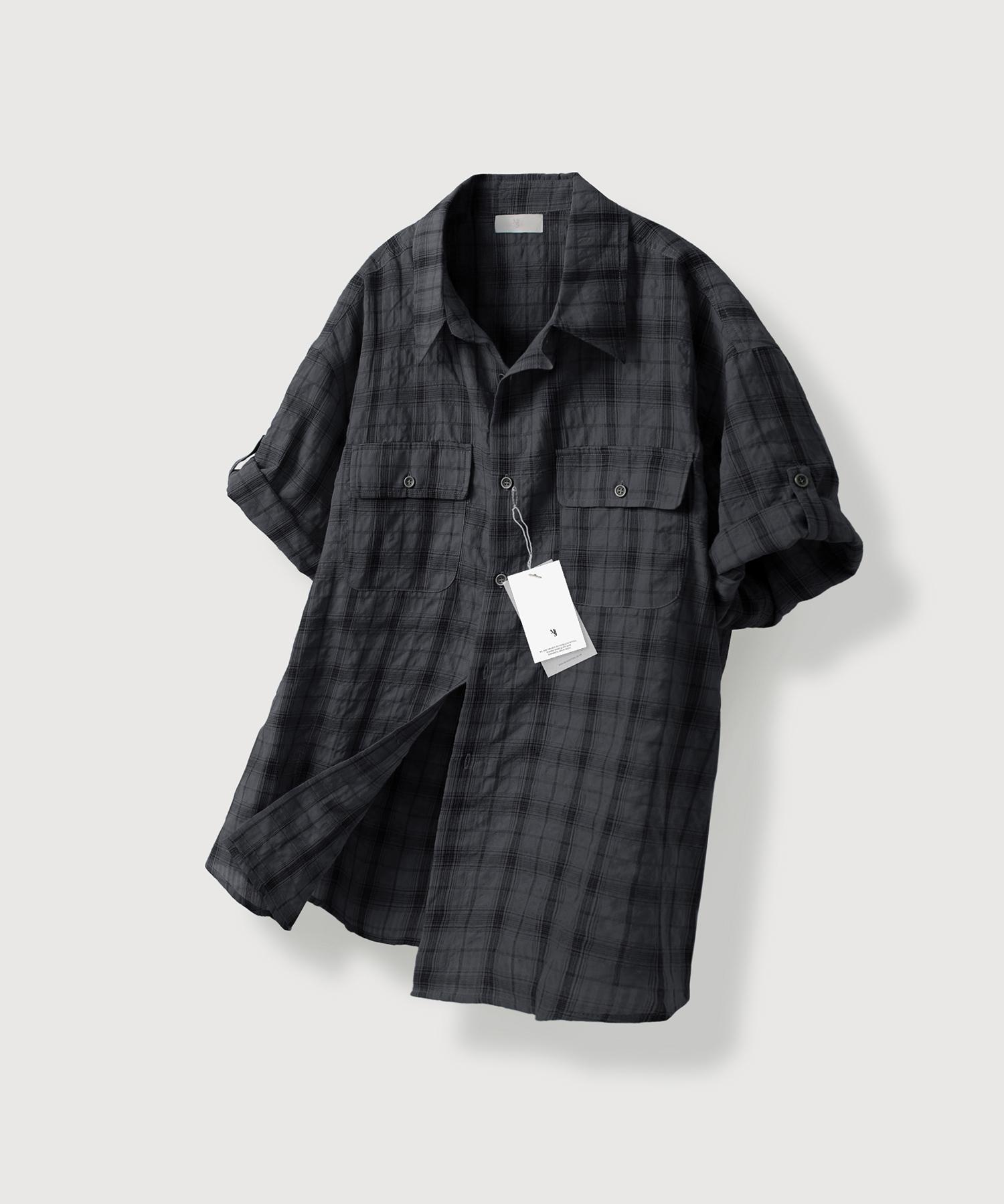 Mood Inside Vintage Wrinkle Roll-Up Half Shirt_Black Black/Free