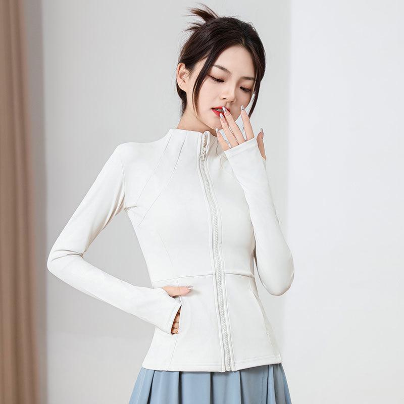 Damen 2024 Sportbekleidungsset: Yoga-Anzug, Lauf- & Badminton-Outfit, Fitnessjacke, Rock, Hose