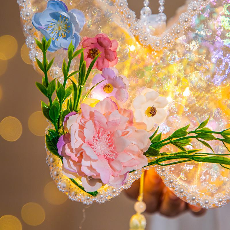 Dreamy Butterfly Lantern: Chinese Handmade DIY Night Light for Kids