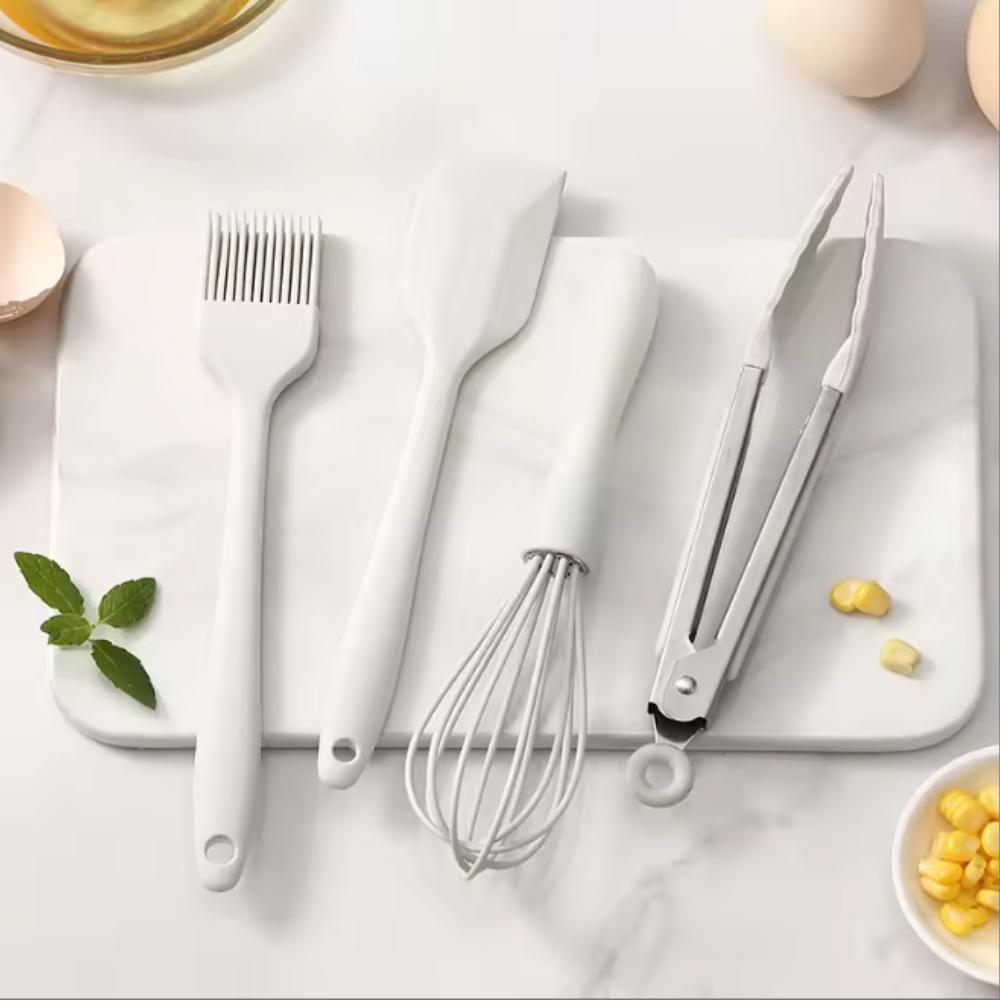 4PCS Silicone Baking Set Utensils Food Grade Non-stick Cooking Spatula Silicone Oil Brush Egg Whisk Food Clip Kitchen Tools Kit