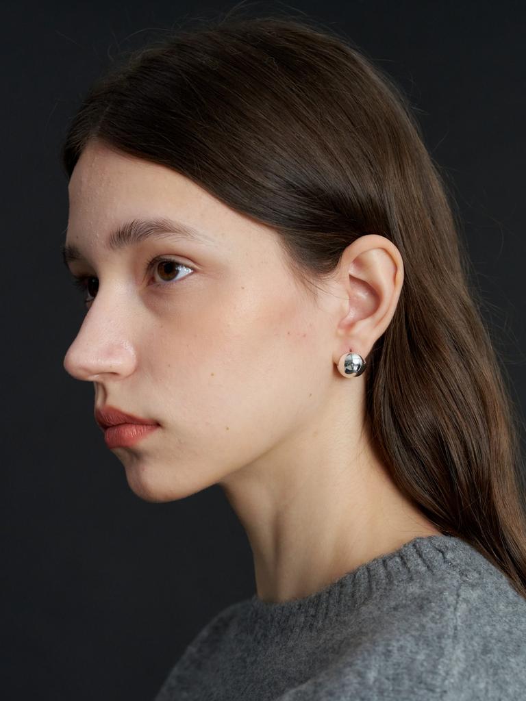 Love Me Monster Pure Chic Ball Earrings M_Sv (L233Mer050)