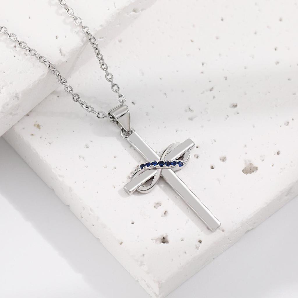 European-American Hip-Hop Infinity Pendant Necklace - Women's Trendy Glossy Cross Design