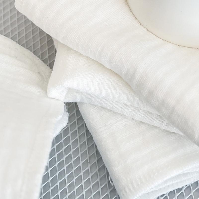 Nursing Towel for Newborn Toddler 4-Layers Cotton Wiping Towel Face Towel Muslin Washcloths Saliva Wipes Nursing Towel