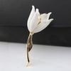 1 Stück Tulpenblumen Broschen für Damen Frühling Mode Pin Elegant Schöner Schmuck 3 Farben Verfügbar Kleid