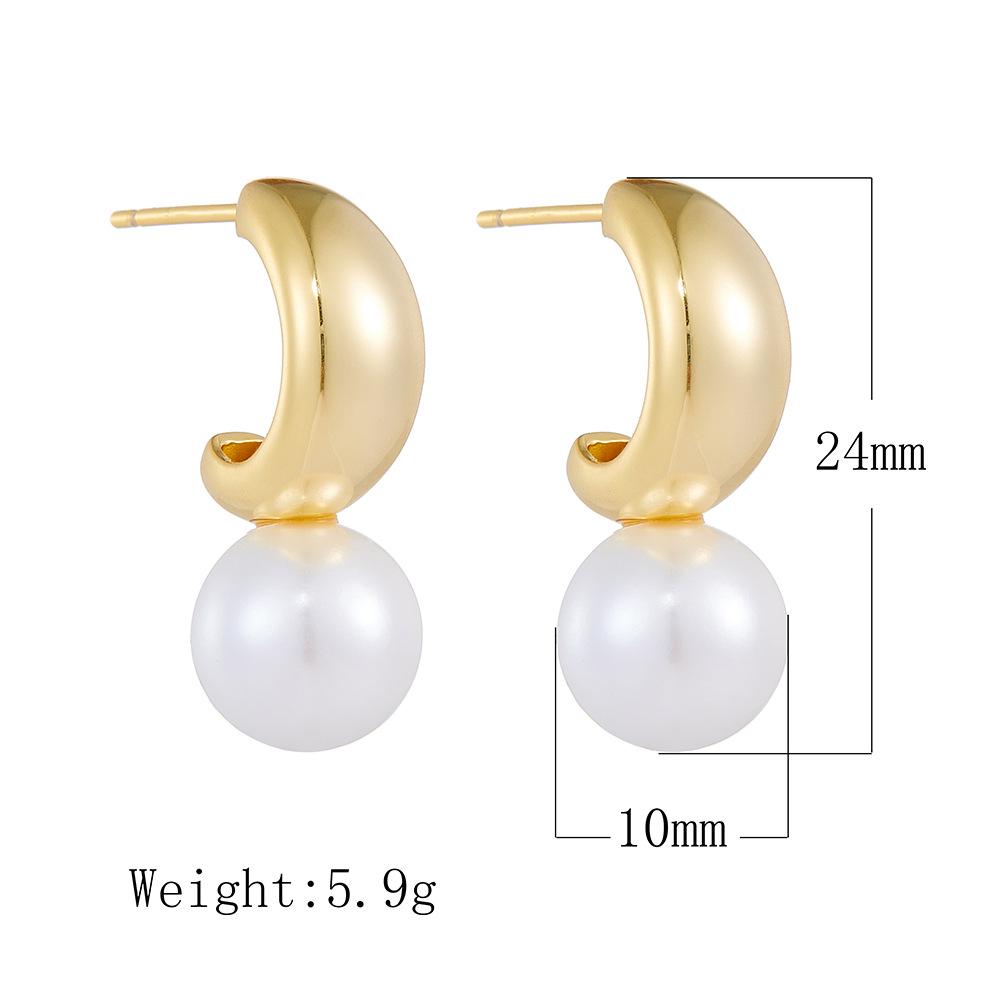 Sterling Silver Pearl C-Shaped Earrings: European & American Style, Niche Design, Light Luxury for Autumn/Winter