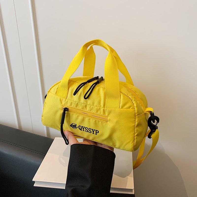 Japanese Trend Alphabet Sports Crossbody Bag Simple Casual Men's and Women's Portable Outdoor Lightweight Baseball Bag Fashion Trend Bag