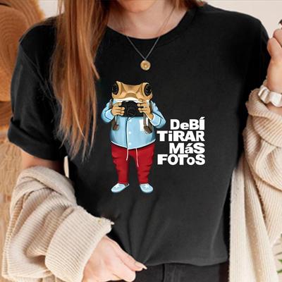 Debi Tirar Mas Fotos T-Shirt Cartoon Frog DTMF Printing Shirt Funny Frog Shirts Unisex Short Sleeve Summer Tops Latina Gifts
