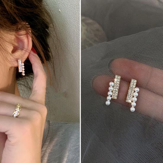 1 Pair Women Earrings Flower Faux Pearls Jewelry Vintage Bow-knot Stud Earrings Jewelry Gifts