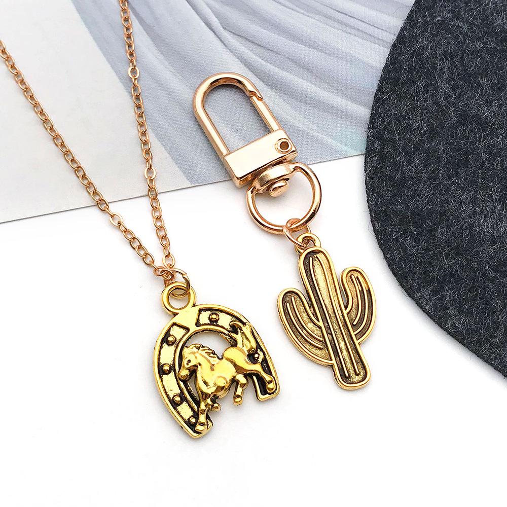 Cross-border Cowboy Western Bracelet: Horseshoe, Hat, Cactus Alloy Pendants for DIY Jewelry.