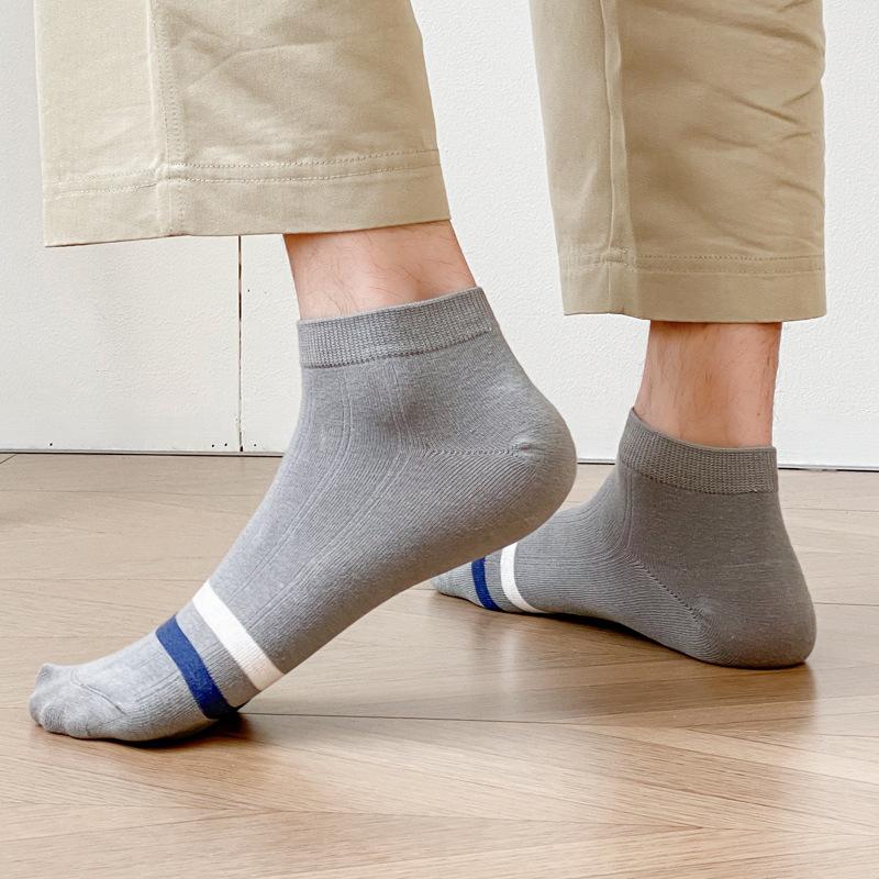 5/10 Pairs Men's Boat Socks Spring Summer Lightweight Invisible Socks Breathable and Sweat Wicking Men's Two Tone Low Cut Cotton Socks Comfortable