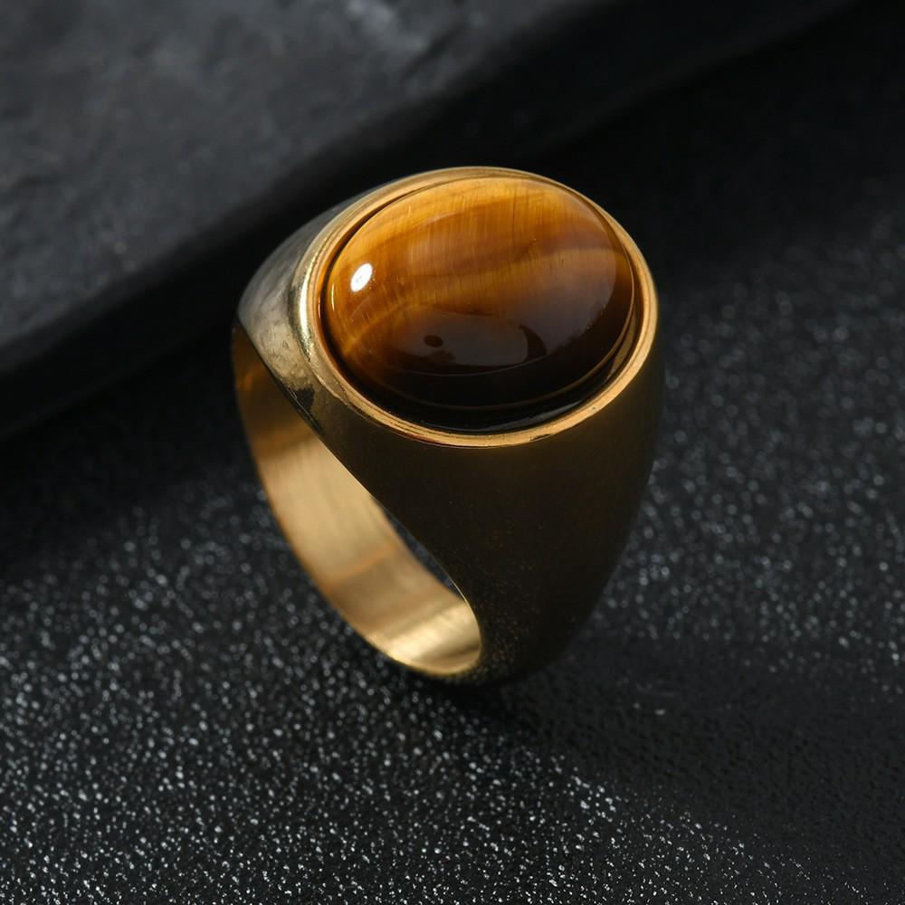 Modisches Herren-Titanstahl-Ringset mit Holzmaserung: Schwarz, Gold und mattierter Edelstahl, nicht verblassend.